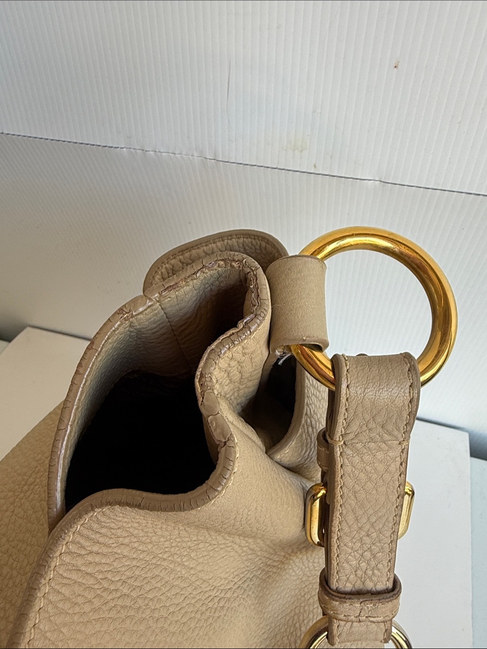 Prada Vitello Daino Leather Hobo Bag Camel Tan Pebbled Calf Skin Gold Hardware - Picture 16 of 17